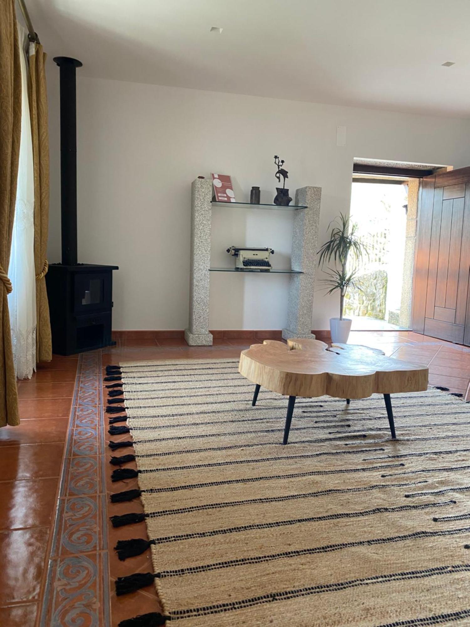 Stone House Villa Salzedas Exterior photo